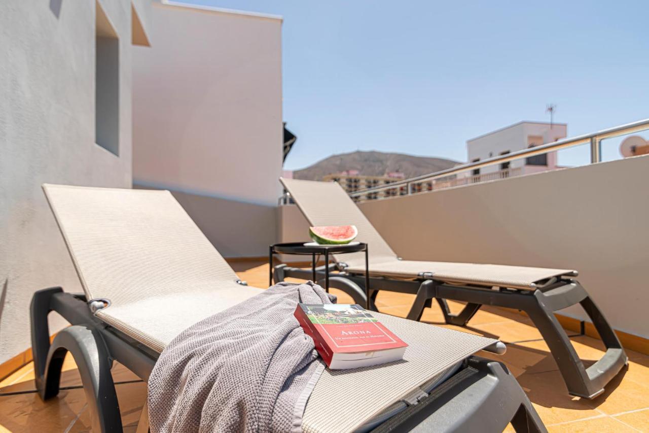 Luxury Holidays Suites, Playa De Los Cristianos Los Cristianos  Extérieur photo