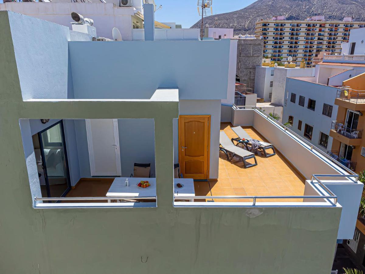 Luxury Holidays Suites, Playa De Los Cristianos Los Cristianos  Extérieur photo
