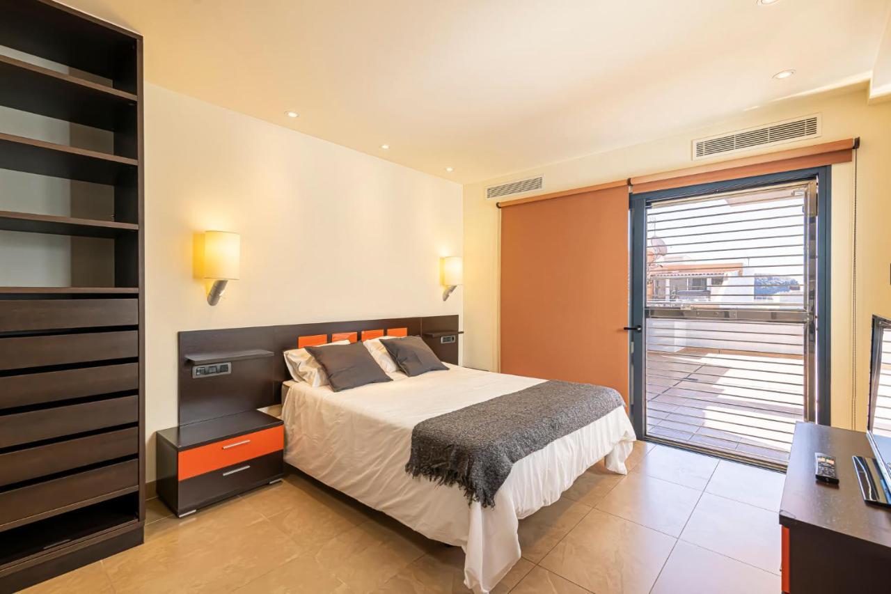 Luxury Holidays Suites, Playa De Los Cristianos Los Cristianos  Extérieur photo