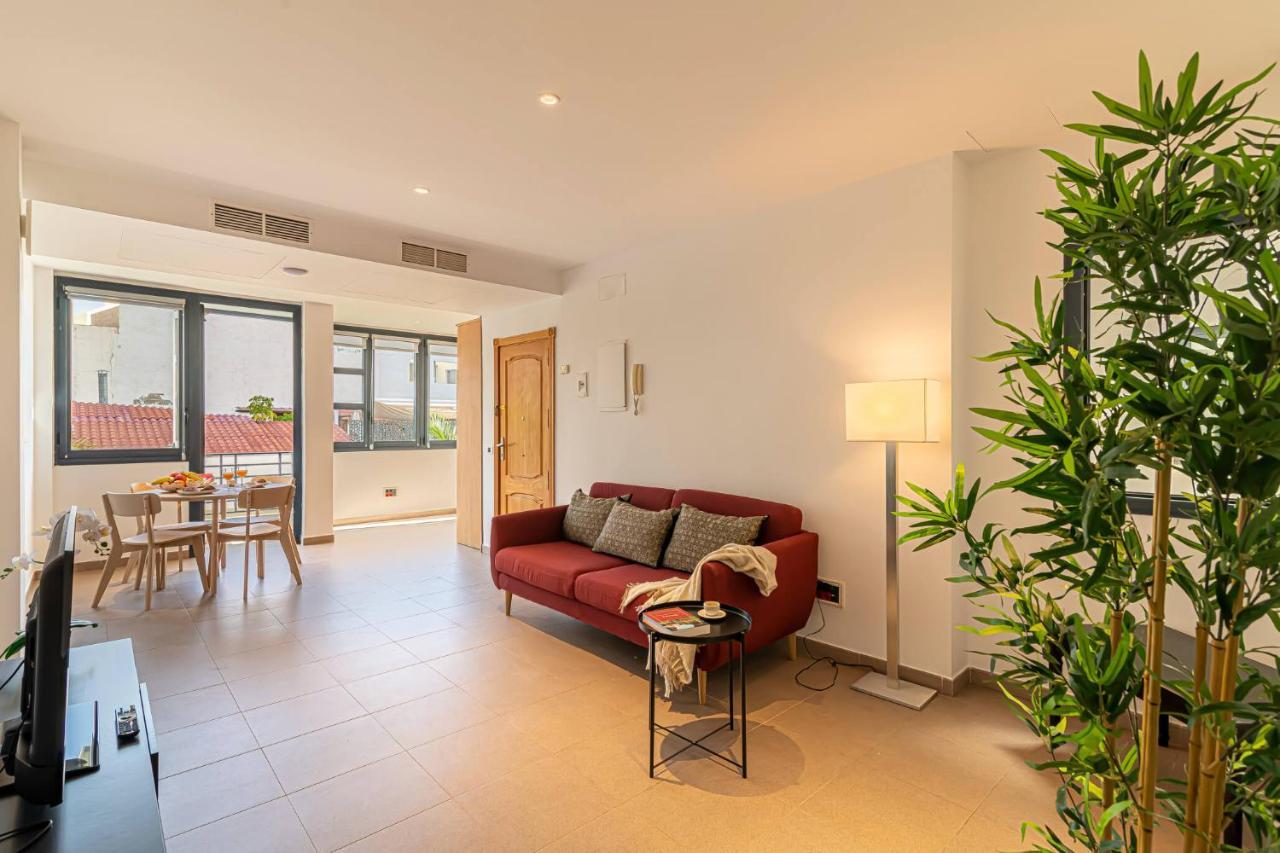 Luxury Holidays Suites, Playa De Los Cristianos Los Cristianos  Extérieur photo