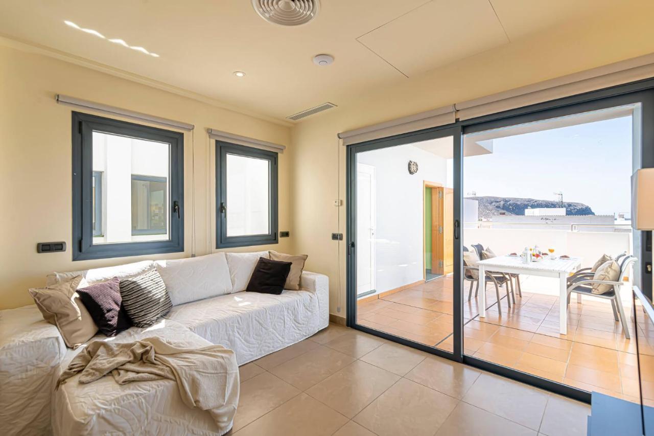 Luxury Holidays Suites, Playa De Los Cristianos Los Cristianos  Extérieur photo