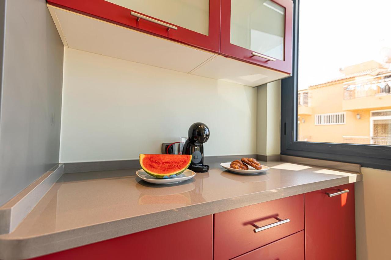 Luxury Holidays Suites, Playa De Los Cristianos Los Cristianos  Extérieur photo