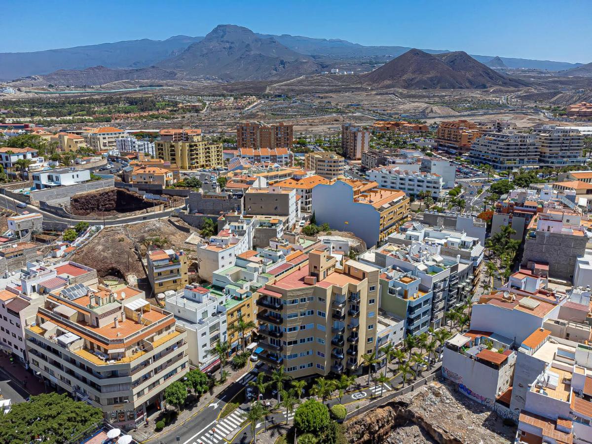Luxury Holidays Suites, Playa De Los Cristianos Los Cristianos  Extérieur photo