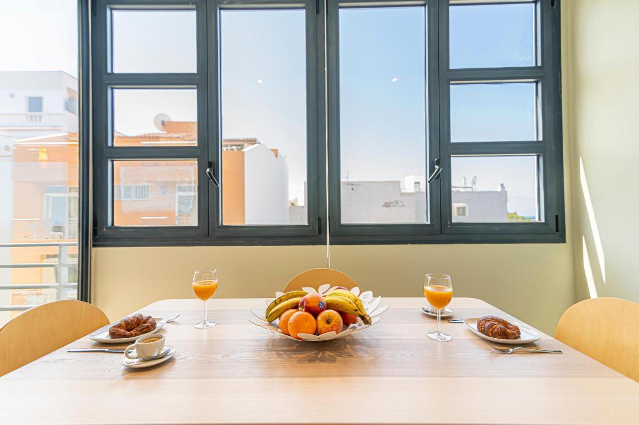 Luxury Holidays Suites, Playa De Los Cristianos Los Cristianos  Extérieur photo